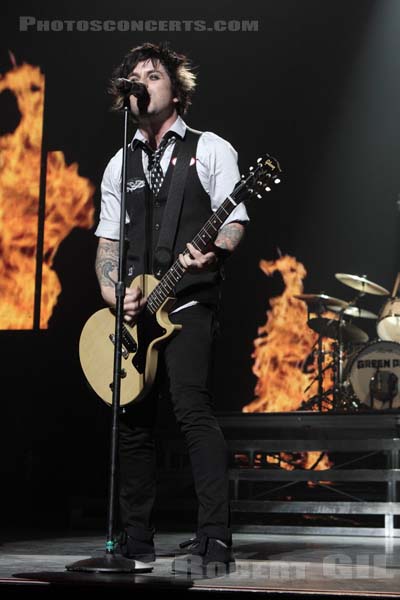 GREEN DAY - 2009-10-04 - PARIS - Bercy - 